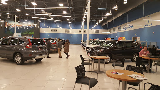 Honda Dealer «AutoNation Honda Renton», reviews and photos, 3701 E Valley Rd, Renton, WA 98057, USA