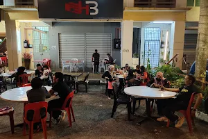 Restoran D’Perahu Cawangan Utama Bandar Rawang image