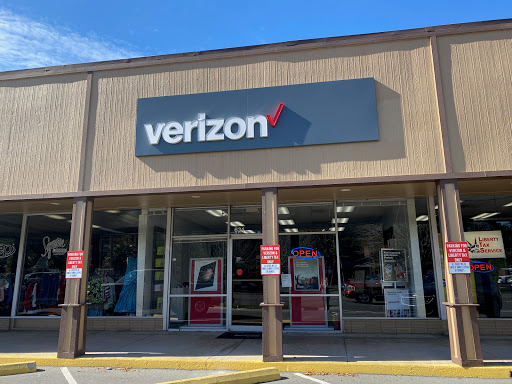 Verizon - Wireless Advantage Premium Retailer, 634 S Ohio Ave, Live Oak, FL 32064, USA, 