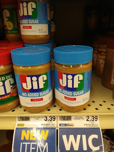 Grocery Store «Food Lion», reviews and photos, 809 N Brown St, Chadbourn, NC 28431, USA