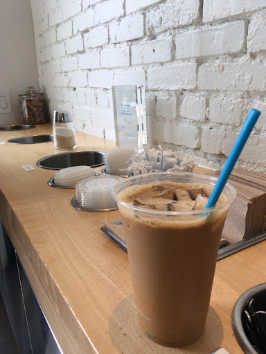 Coffee Shop «Blue Bottle Coffee», reviews and photos, 1103 Abbot Kinney Blvd, Venice, CA 90291, USA