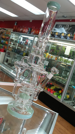 Tobacco Shop «Laughing Buddha Smoke Shop», reviews and photos, 12404 Biscayne Blvd, North Miami, FL 33181, USA