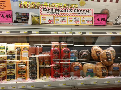 Supermarket «Sureway Supermarkets», reviews and photos, 1126 S Green St, Henderson, KY 42420, USA