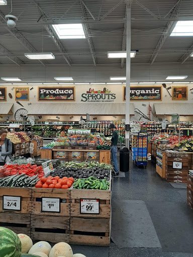 Shopping Mall «Shops At Rossmoor», reviews and photos, 12501 Seal Beach Blvd, Seal Beach, CA 90740, USA