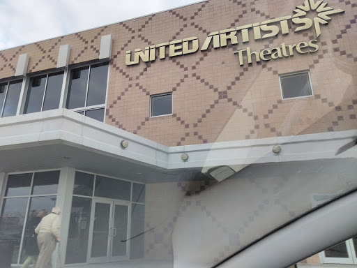 Movie Theater «United Artists Snowden Square 14», reviews and photos, 9161 Commerce Center Dr, Columbia, MD 21046, USA