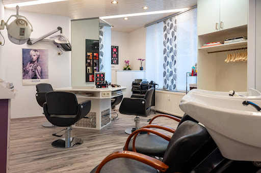 Friseursalon Aiglhof Inh. Manuela Kandler In Salzburg