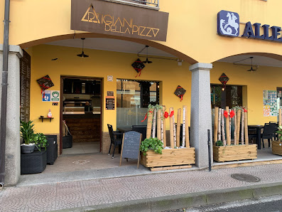 Artigiani della Pizza Via Roma, 47, 09043 Muravera SU, Italia