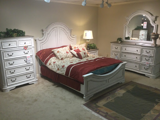 Mattress Store «Nicholls Furniture Showcase», reviews and photos, 985 S Prospect St, Marion, OH 43302, USA