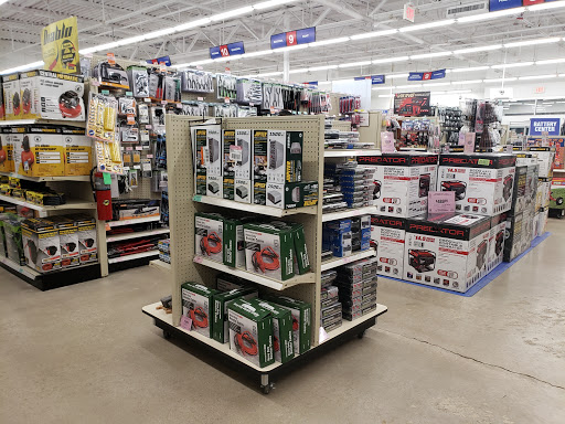 Hardware Store «Harbor Freight Tools», reviews and photos, 1640 75th St, Downers Grove, IL 60516, USA