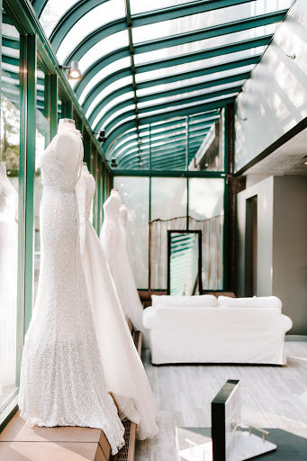 Bridal Shop «Flutter Bridal Boutique», reviews and photos, 43 NE Main St Suite 141, Minneapolis, MN 55414, USA