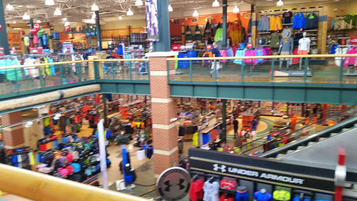Shopping Mall «East Towne Mall», reviews and photos, 89 E Towne Mall, Madison, WI 53704, USA