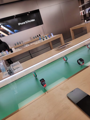 Computer Store «Apple Short Hills», reviews and photos, 1200 Morris Turnpike, Short Hills, NJ 07078, USA