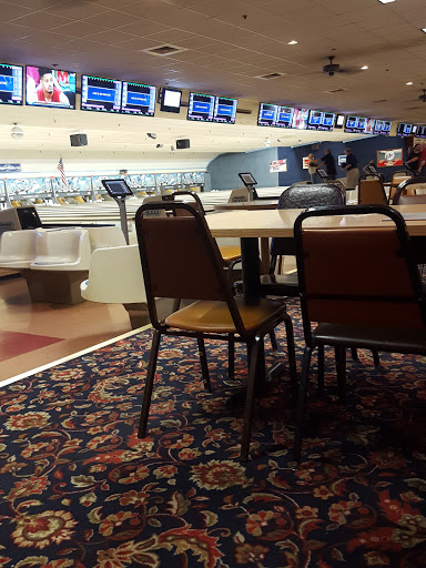Bowling Alley «Maplewood Lanes», reviews and photos, 830 Woodland Dr E, Saline, MI 48176, USA