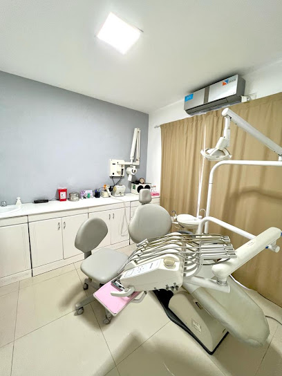 Consultorio Odontologico Dr. Gustavo Cruz