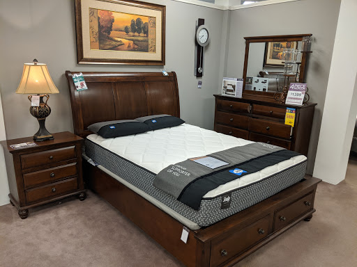 Furniture Store «Raymour & Flanigan Furniture and Mattress Store», reviews and photos, 1459 Niagara Falls Blvd, Amherst, NY 14228, USA