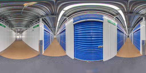 Self-Storage Facility «CubeSmart Self Storage», reviews and photos, 15910 Pearl Rd, Strongsville, OH 44136, USA