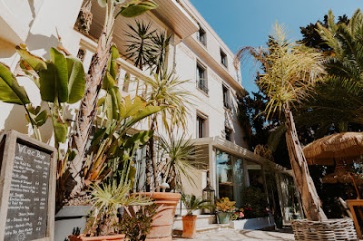 Hôtel le Petit Castel à Antibes