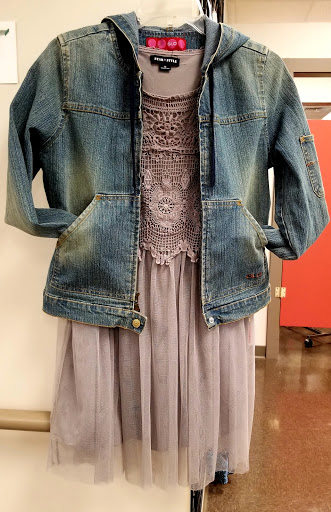 Thrift Store «Beverly Bootstraps Thrift Shop», reviews and photos