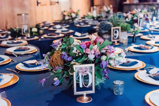 Deanna Burks Design, 760 E Main St #2, Hendersonville, TN 37075, USA, 