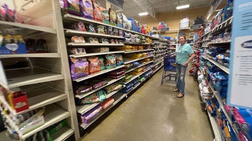 Pet Supply Store «PetSmart», reviews and photos, 11400 Financial Centre Pkwy, Little Rock, AR 72211, USA
