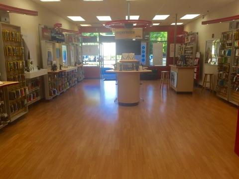 Cell Phone Store «Verizon Authorized Retailer - Wireless Zone», reviews and photos, 424 Main St, Spotswood, NJ 08884, USA