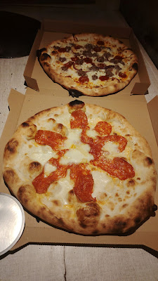 Le camion pizza d'alex à Nice