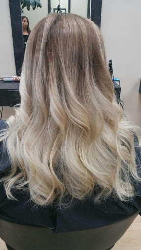Hair Salon «Michael the Salon», reviews and photos, 8520 Transit Rd, Williamsville, NY 14221, USA