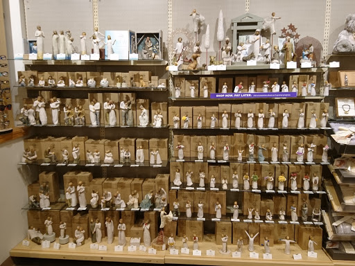 Shopping Mall «Westfield Trumbull», reviews and photos, 5065 Main St, Trumbull, CT 06611, USA