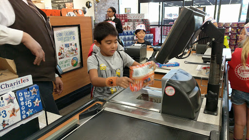 Supermarket «Stater Bros. Markets», reviews and photos, 14250 Chino Hills Pkwy, Chino Hills, CA 91709, USA