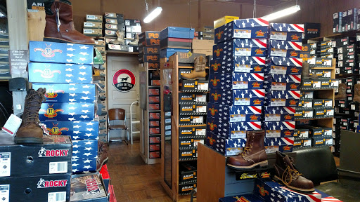 Boot Store «Acme Shoe Shop», reviews and photos, 211 E 2nd St, Sheffield, AL 35660, USA