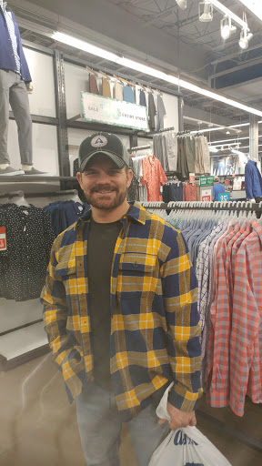 Clothing Store «Old Navy», reviews and photos, 7719 Mall Rd, Florence, KY 41042, USA