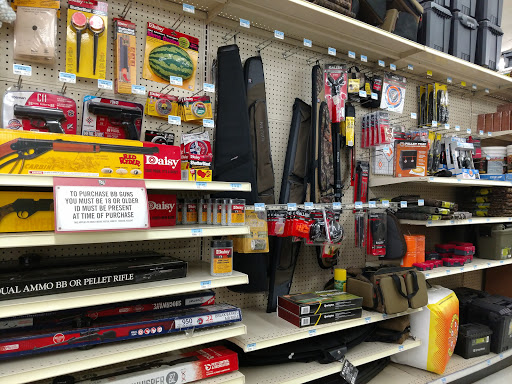 Home Improvement Store «Tractor Supply Co.», reviews and photos, 540 Water St #100, Chardon, OH 44024, USA