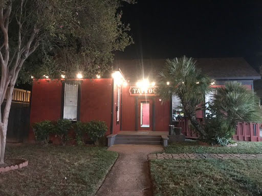 Tattoo Shop «Dovetail Tattoo», reviews and photos, 310 W 17th St, Austin, TX 78701, USA