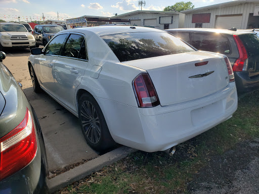 Used Car Dealer «DFW AUTO FINANCING LLC», reviews and photos, 10845 Ferguson Rd, Dallas, TX 75228, USA