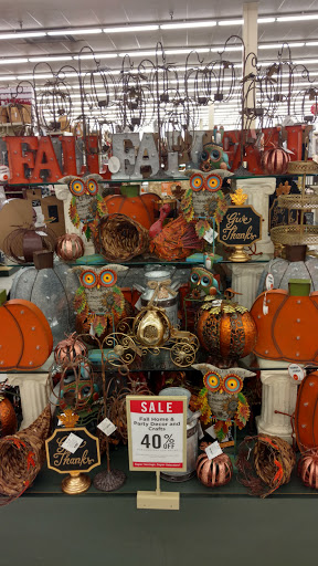 Craft Store «Hobby Lobby», reviews and photos, 52 E Ogden Ave, Westmont, IL 60559, USA