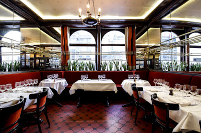 Au Petit Riche à Paris
