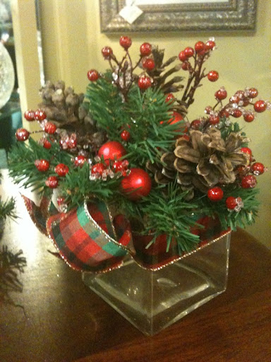 Florist «Unique Flower Fashions, Inc», reviews and photos, 2814 Bransford Ave, Nashville, TN 37204, USA