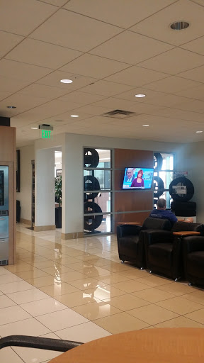 Car Dealer «Cavender Buick GMC West», reviews and photos, 7400 TX-1604 Loop, San Antonio, TX 78254, USA