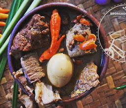 Brongkos Mbah Las photo