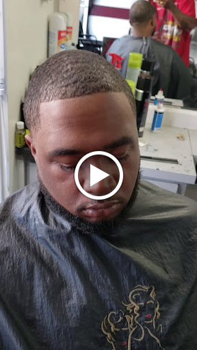 Barber Shop «Fade Away Barber & Beauty», reviews and photos, 8104 S Tacoma Way, Tacoma, WA 98499, USA
