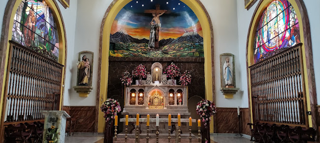 Opiniones de Iglesia Católica San Francisco de Asís | Tulcán en Tulcán - Arquitecto