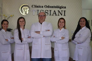 Clínica Odontológica Tissiani - Dentista Dr. Elton Tissiani em Xaxim - SC image