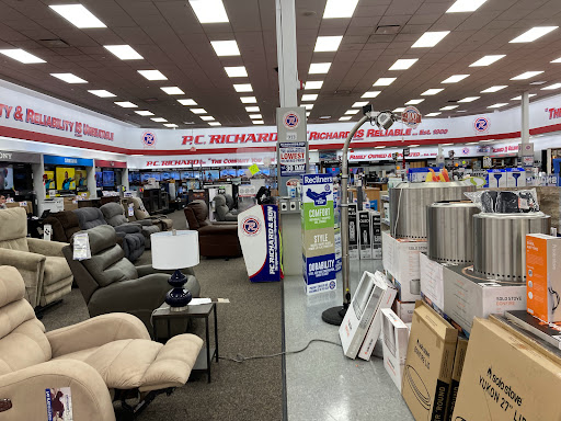 Appliance Store «P.C. Richard & Son», reviews and photos, 110 Federal Rd, Danbury, CT 06811, USA