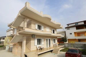 Kabasa Apartments Vlorë image