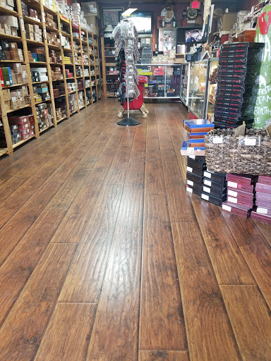 Cigar Shop «Cigar Warehouse», reviews and photos, 11111 N Central Expy, Dallas, TX 75243, USA