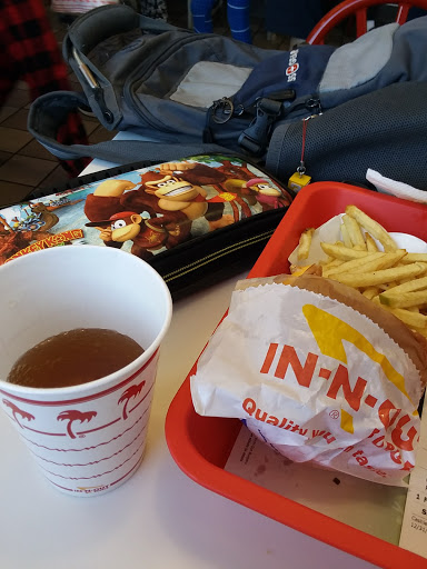 In-N-Out Burger image