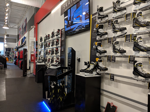 Hockey Supply Store «Total Hockey», reviews and photos, 21031 Tripleseven Rd Suite 100, Sterling, VA 20165, USA