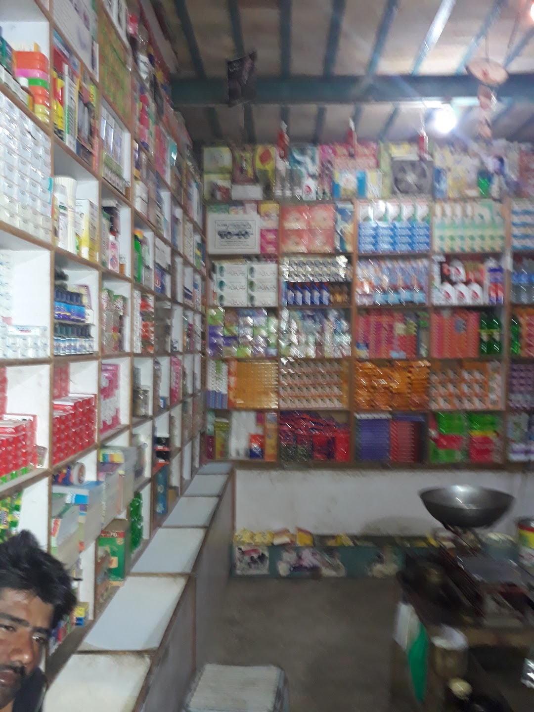 Ansari Furniture Market Adda Chakrala