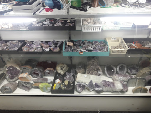 Thrift Store «Community Thrift Store», reviews and photos, 3237 E Florence Ave, Huntington Park, CA 90255, USA