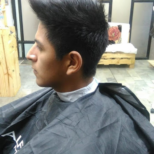 Opiniones de GUERREROS Barber Shop en Guayaquil - Barbería